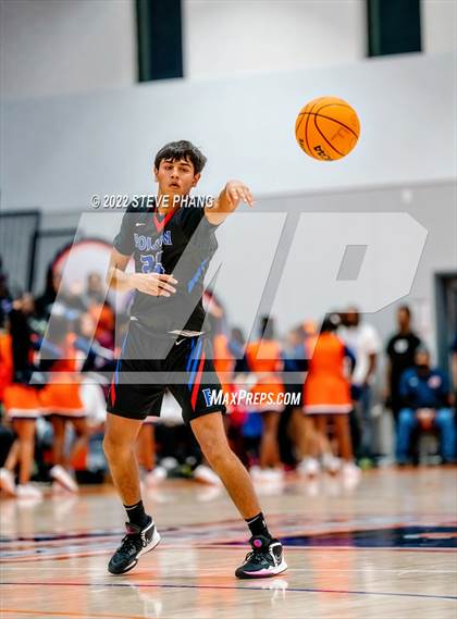 Thumbnail 2 in Folsom vs. Grant (Fortune Showcase) photogallery.