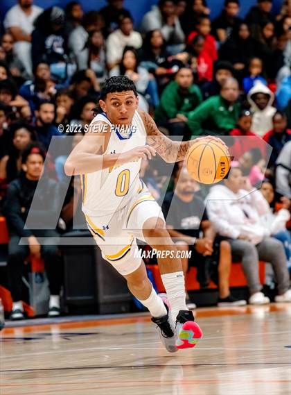 Thumbnail 3 in Folsom vs. Grant (Fortune Showcase) photogallery.