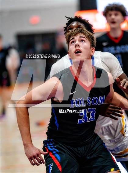 Thumbnail 1 in Folsom vs. Grant (Fortune Showcase) photogallery.