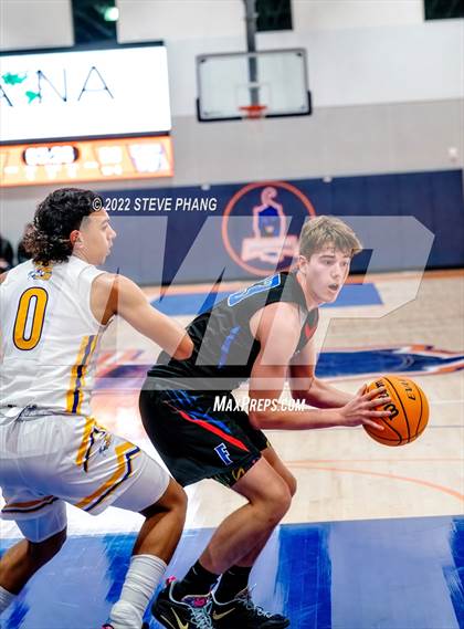 Thumbnail 3 in Folsom vs. Grant (Fortune Showcase) photogallery.