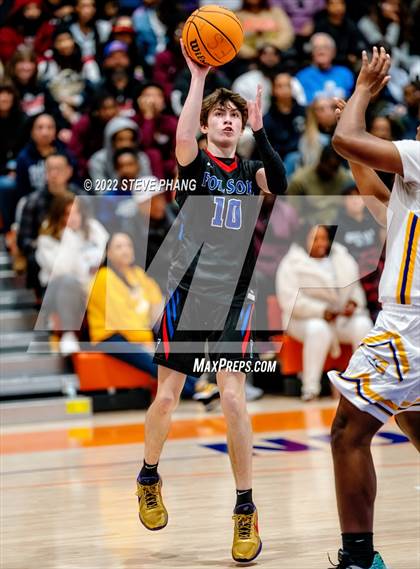 Thumbnail 1 in Folsom vs. Grant (Fortune Showcase) photogallery.
