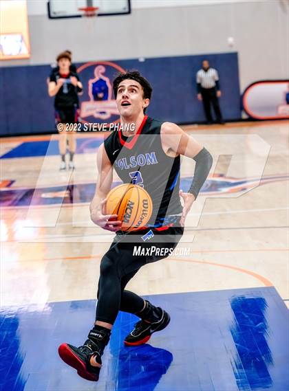 Thumbnail 2 in Folsom vs. Grant (Fortune Showcase) photogallery.
