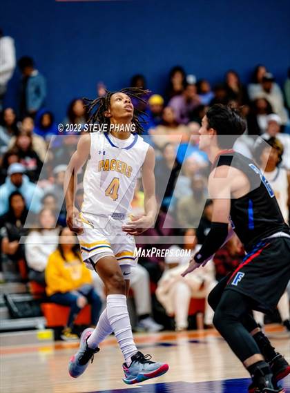 Thumbnail 2 in Folsom vs. Grant (Fortune Showcase) photogallery.