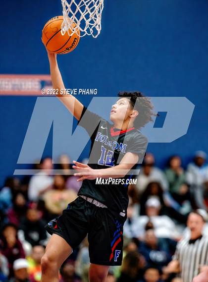 Thumbnail 1 in Folsom vs. Grant (Fortune Showcase) photogallery.