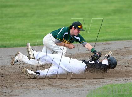 Thumbnail 3 in Hamden @ Xavier photogallery.