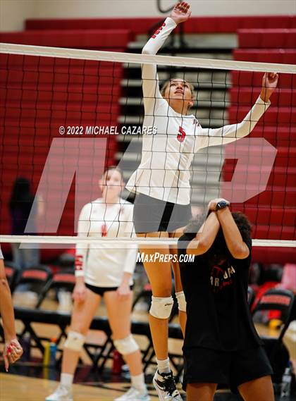 Thumbnail 1 in San Luis @ Maricopa photogallery.