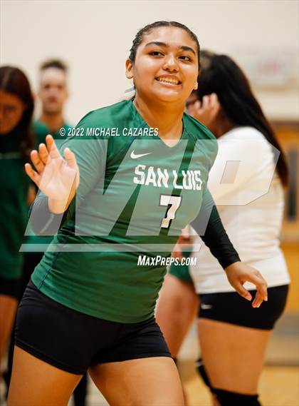 Thumbnail 1 in San Luis @ Maricopa photogallery.