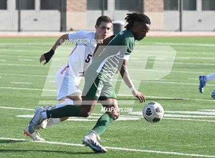 Thumbnail 2 in Harvard-Westlake vs. De La Salle (SoCal Soccer Showcase) photogallery.