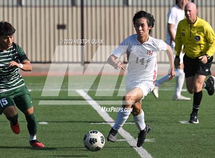 Thumbnail 2 in Harvard-Westlake vs. De La Salle (SoCal Soccer Showcase) photogallery.