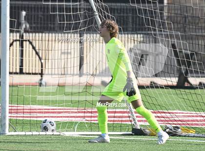Thumbnail 2 in Harvard-Westlake vs. De La Salle (SoCal Soccer Showcase) photogallery.