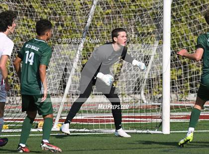 Thumbnail 1 in Harvard-Westlake vs. De La Salle (SoCal Soccer Showcase) photogallery.