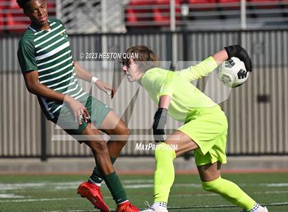 Thumbnail 3 in Harvard-Westlake vs. De La Salle (SoCal Soccer Showcase) photogallery.