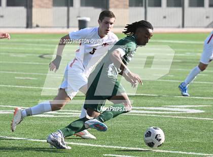 Thumbnail 3 in Harvard-Westlake vs. De La Salle (SoCal Soccer Showcase) photogallery.