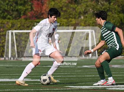 Thumbnail 2 in Harvard-Westlake vs. De La Salle (SoCal Soccer Showcase) photogallery.