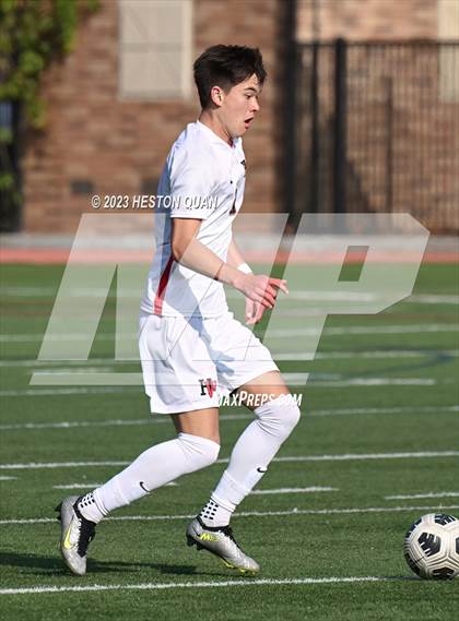Thumbnail 3 in Harvard-Westlake vs. De La Salle (SoCal Soccer Showcase) photogallery.