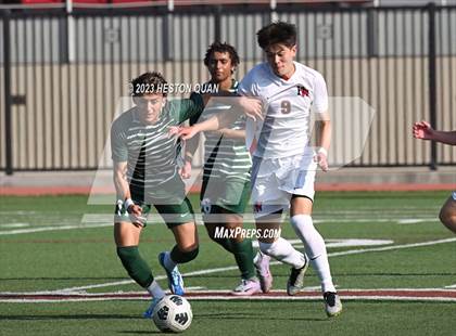 Thumbnail 1 in Harvard-Westlake vs. De La Salle (SoCal Soccer Showcase) photogallery.