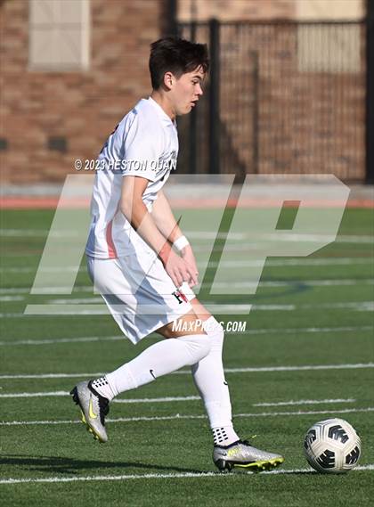 Thumbnail 1 in Harvard-Westlake vs. De La Salle (SoCal Soccer Showcase) photogallery.
