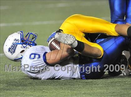 Thumbnail 2 in Dana Hills vs. Edison (CIF SS Playoffs) photogallery.