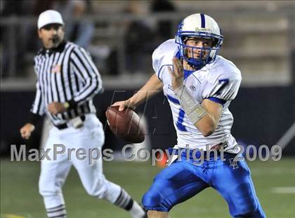 Thumbnail 3 in Dana Hills vs. Edison (CIF SS Playoffs) photogallery.