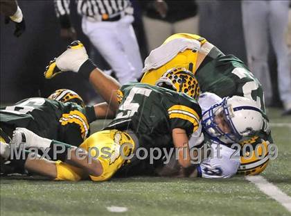 Thumbnail 1 in Dana Hills vs. Edison (CIF SS Playoffs) photogallery.