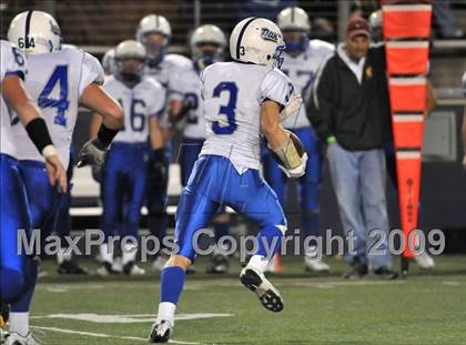Thumbnail 2 in Dana Hills vs. Edison (CIF SS Playoffs) photogallery.