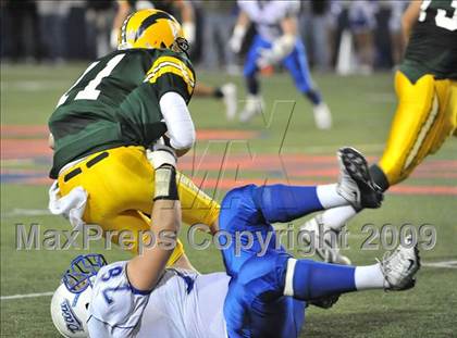 Thumbnail 1 in Dana Hills vs. Edison (CIF SS Playoffs) photogallery.