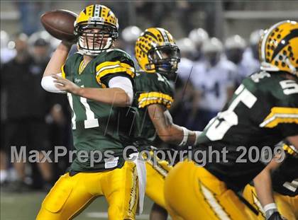 Thumbnail 2 in Dana Hills vs. Edison (CIF SS Playoffs) photogallery.