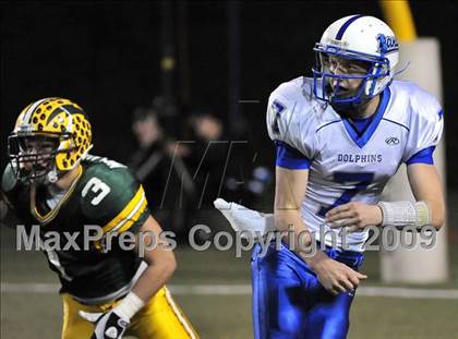 Thumbnail 2 in Dana Hills vs. Edison (CIF SS Playoffs) photogallery.