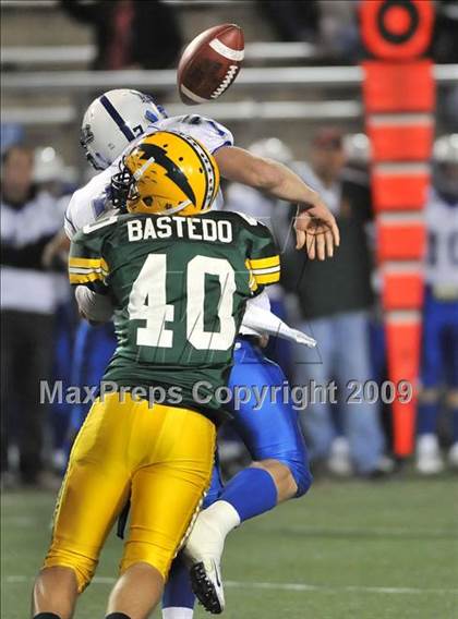 Thumbnail 1 in Dana Hills vs. Edison (CIF SS Playoffs) photogallery.