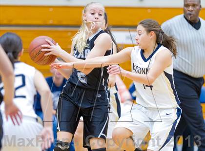 Thumbnail 1 in Clark vs. O'Connor photogallery.