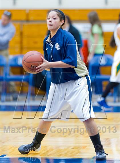 Thumbnail 2 in Clark vs. O'Connor photogallery.