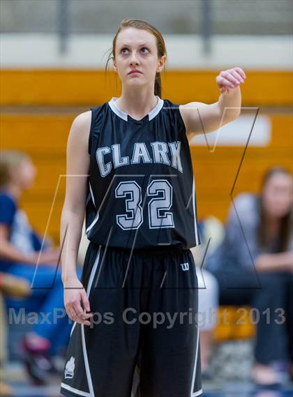 Thumbnail 1 in Clark vs. O'Connor photogallery.
