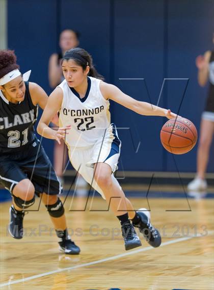 Thumbnail 2 in Clark vs. O'Connor photogallery.