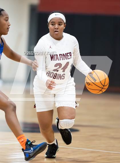 Thumbnail 2 in Cedar Shoals vs Warner Robins (Screamin' Demon Invitational) photogallery.