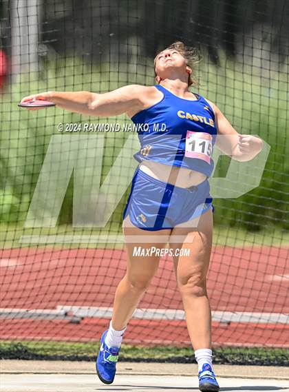 Thumbnail 2 in IHSAA Finals (Discus)  photogallery.