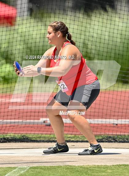 Thumbnail 2 in IHSAA Finals (Discus)  photogallery.