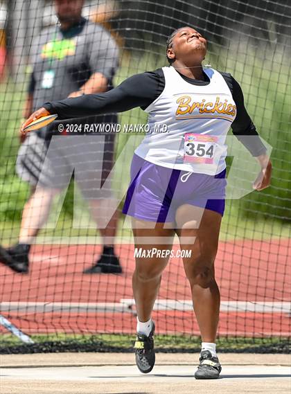 Thumbnail 2 in IHSAA Finals (Discus)  photogallery.