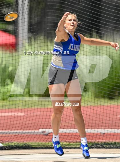 Thumbnail 1 in IHSAA Finals (Discus)  photogallery.