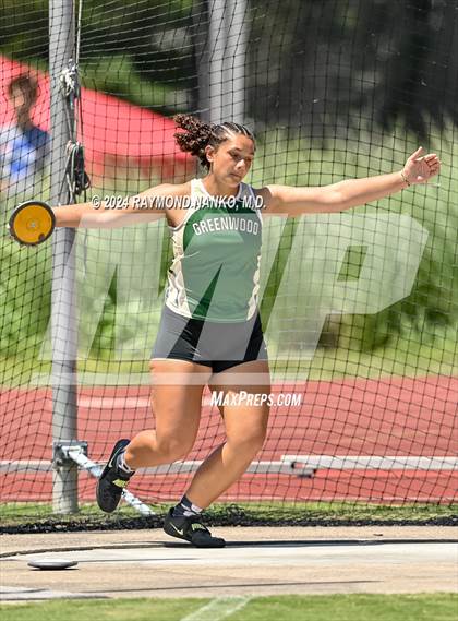 Thumbnail 1 in IHSAA Finals (Discus)  photogallery.