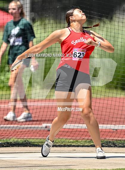Thumbnail 3 in IHSAA Finals (Discus)  photogallery.