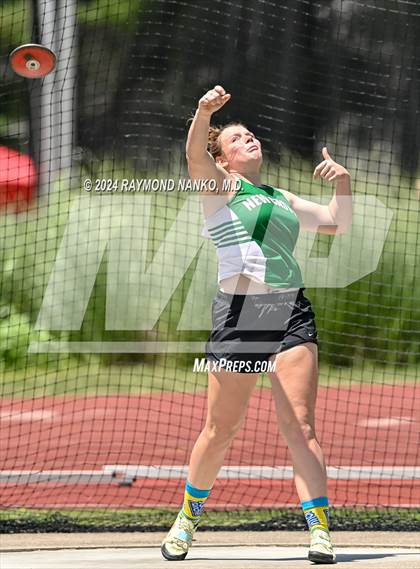 Thumbnail 3 in IHSAA Finals (Discus)  photogallery.
