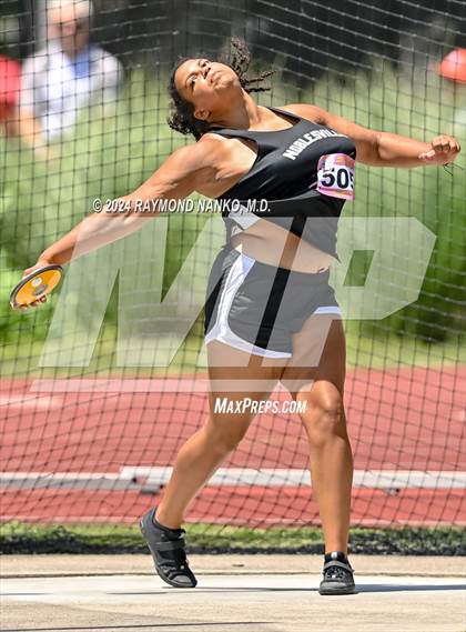 Thumbnail 2 in IHSAA Finals (Discus)  photogallery.