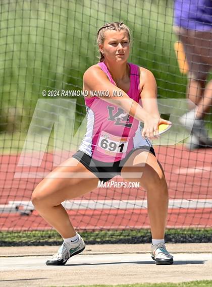 Thumbnail 3 in IHSAA Finals (Discus)  photogallery.