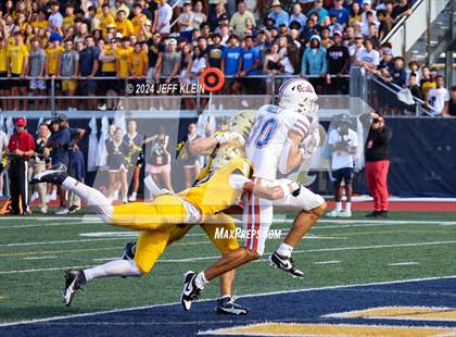 Thumbnail 1 in Bishop Gorman vs St. Thomas Aquinas (Broward County Showcase)  photogallery.