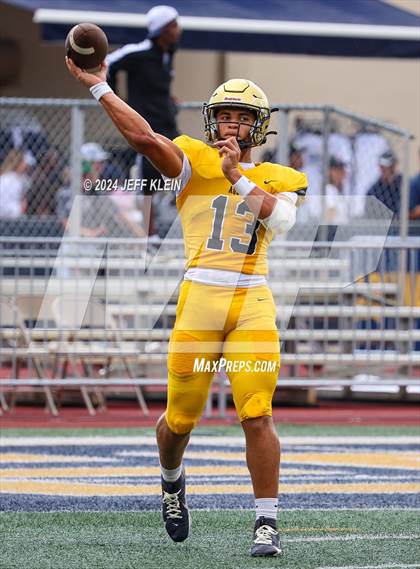Thumbnail 1 in Bishop Gorman vs St. Thomas Aquinas (Broward County Showcase)  photogallery.