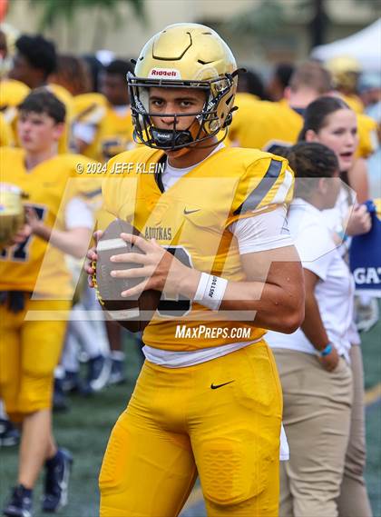 Thumbnail 3 in Bishop Gorman vs St. Thomas Aquinas (Broward County Showcase)  photogallery.