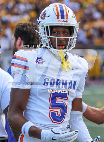 Thumbnail 2 in Bishop Gorman vs St. Thomas Aquinas (Broward County Showcase)  photogallery.