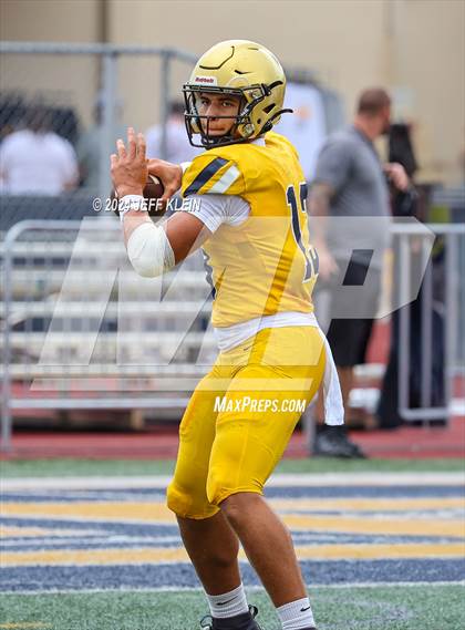 Thumbnail 3 in Bishop Gorman vs St. Thomas Aquinas (Broward County Showcase)  photogallery.