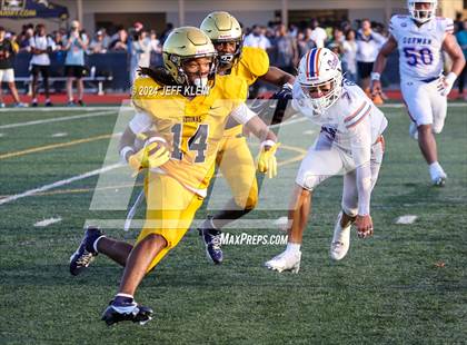 Thumbnail 2 in Bishop Gorman vs St. Thomas Aquinas (Broward County Showcase)  photogallery.