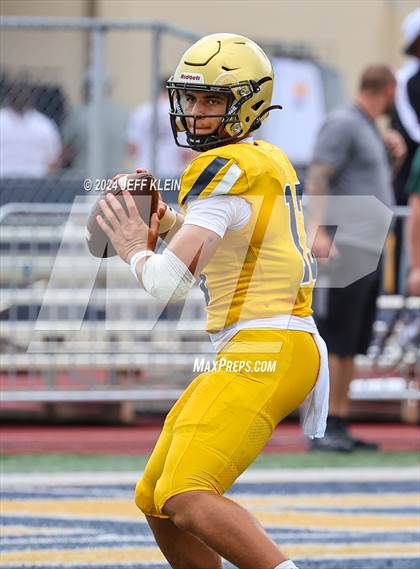 Thumbnail 1 in Bishop Gorman vs St. Thomas Aquinas (Broward County Showcase)  photogallery.